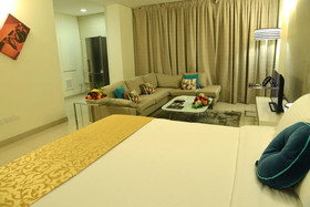 Gulf Suites Hotel Amwaj