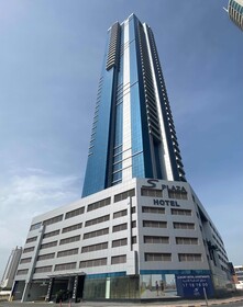 S Plaza Suites Hotel