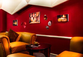 Nobila Airport Hotel