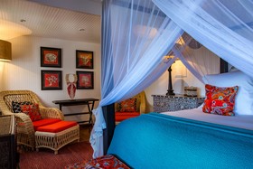 Gyp Sea Hotel