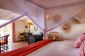 Gyp Sea Hotel