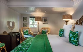 Gyp Sea Hotel