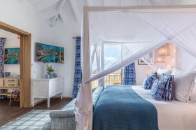 Gyp Sea Hotel