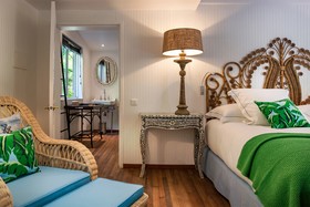 Gyp Sea Hotel