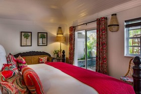 Gyp Sea Hotel