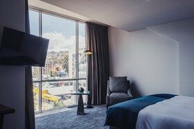 Atix Hotel