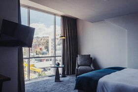 Atix Hotel