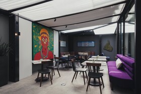 Atix Hotel
