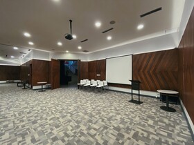 Atix Hotel