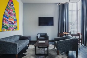 Atix Hotel