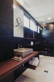 Atix Hotel