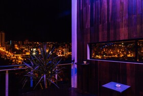 Atix Hotel