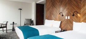 Atix Hotel