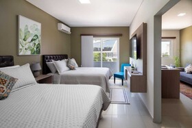 Equipetrol Suites Apart Hotel