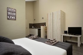 All Seasons Apartments