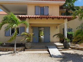Bella Breeze Bonaire