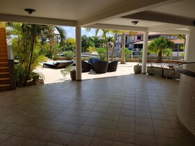Bella Breeze Bonaire