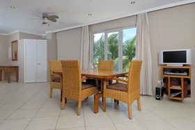 Den Laman Condominiums