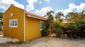 Dive Hut Bonaire