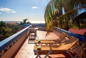 Goood Resort