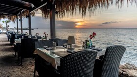 Van der Valk Plaza Beach & Dive Resort Bonaire