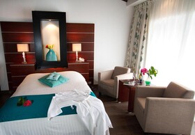 Van der Valk Plaza Beach & Dive Resort Bonaire