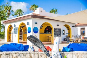 Van der Valk Plaza Beach & Dive Resort Bonaire