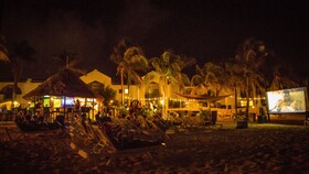Van der Valk Plaza Beach & Dive Resort Bonaire