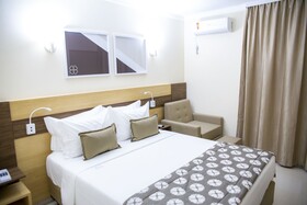 Allcon House Inn Hotel - By Perfecta Hotels