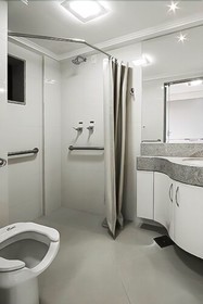Brisa Tower Hotel