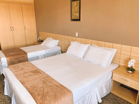 Hotel Diplomat