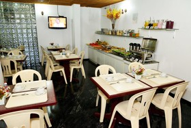 Max Hotel