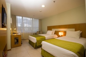 Naoum Hotel