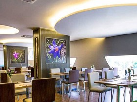 St. Paul Plaza Hotel