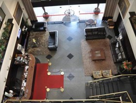 Crystal Plaza Hotel