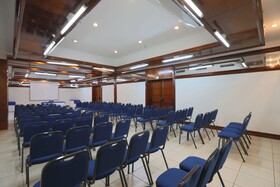 Golden Tulip Goiânia Address
