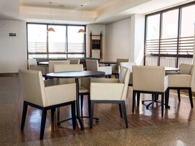 Golden Tulip Goiânia Address