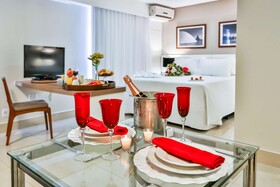Golden Tulip Goiânia Address