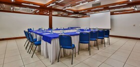 Golden Tulip Goiânia Address