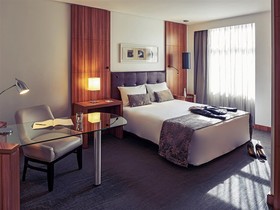 Oft Alfre Hotels