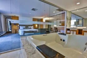 Oft Alfre Hotels