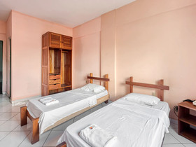 Hotel Taja by OYO Rooms
