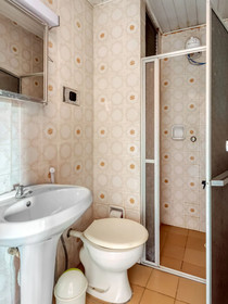 Hotel Taja by OYO Rooms