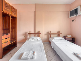 Hotel Taja by OYO Rooms
