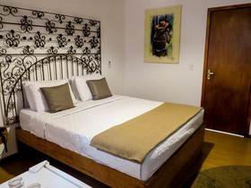 Casa Perpetua Hotel D Charm