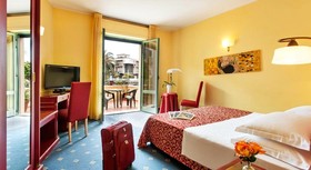 Da Vinci Hotel & Conventions