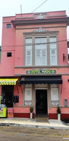 Hotel Madu