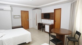 Golden Ville Hotel