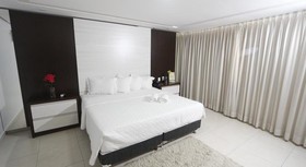 Golden Ville Hotel