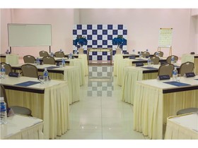 Ceu Palace Hotel